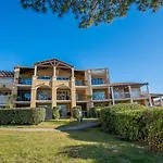 Apartment Le Belvedere - R3 221 By Interhome *
