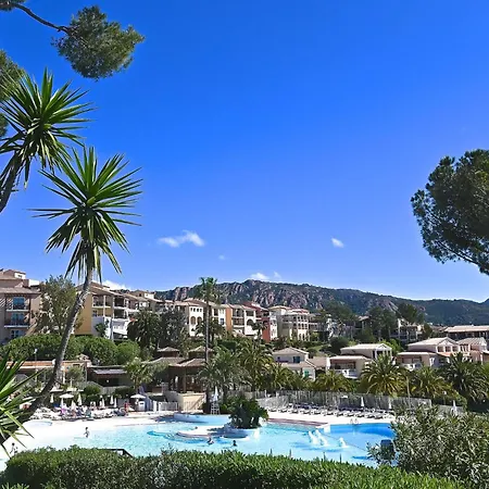 Apartment Le Belvedere - R3 221 By Interhome Saint-Raphael (Var)