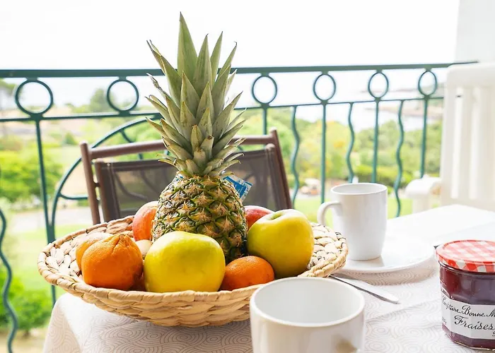 Le Belvedere - R3 221 By Interhome * Saint-Raphaël