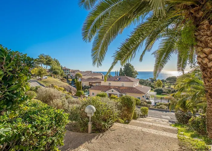 Le Belvedere - R3 221 By Interhome Apartmán Saint-Raphaël